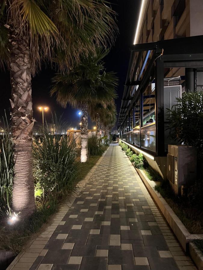 Lirin Apartment Durrës Buitenkant foto
